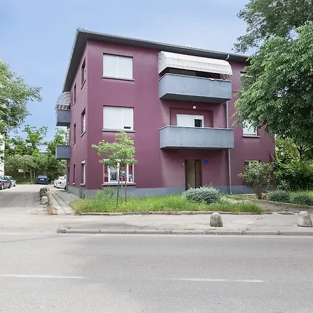 Lägenhet Perla