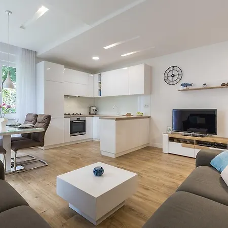 Apartment Perla